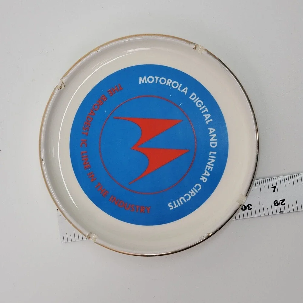 Vintage Motorola Digital and Linear Circuits Ceramic Ashtray Jack Nadel 7 Inch